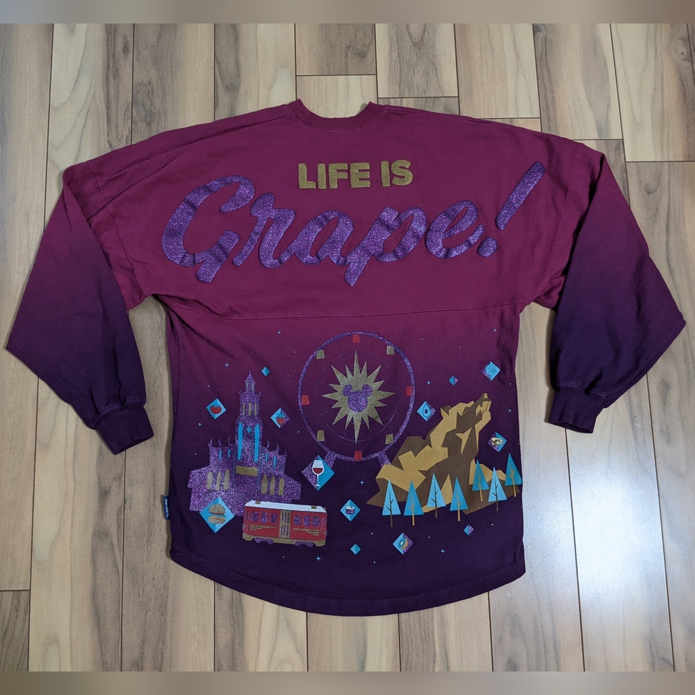 EUC! Disneyland Spirit Jersey California Adventure Food & Wine Life Is Grape! XS